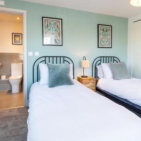 X-Large Two Bedroom & Two Bathroom Apartment With Free Evening Parking Southampton Ngoại thất bức ảnh