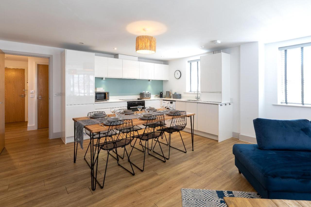 X-Large Two Bedroom & Two Bathroom Apartment With Free Evening Parking Southampton Ngoại thất bức ảnh