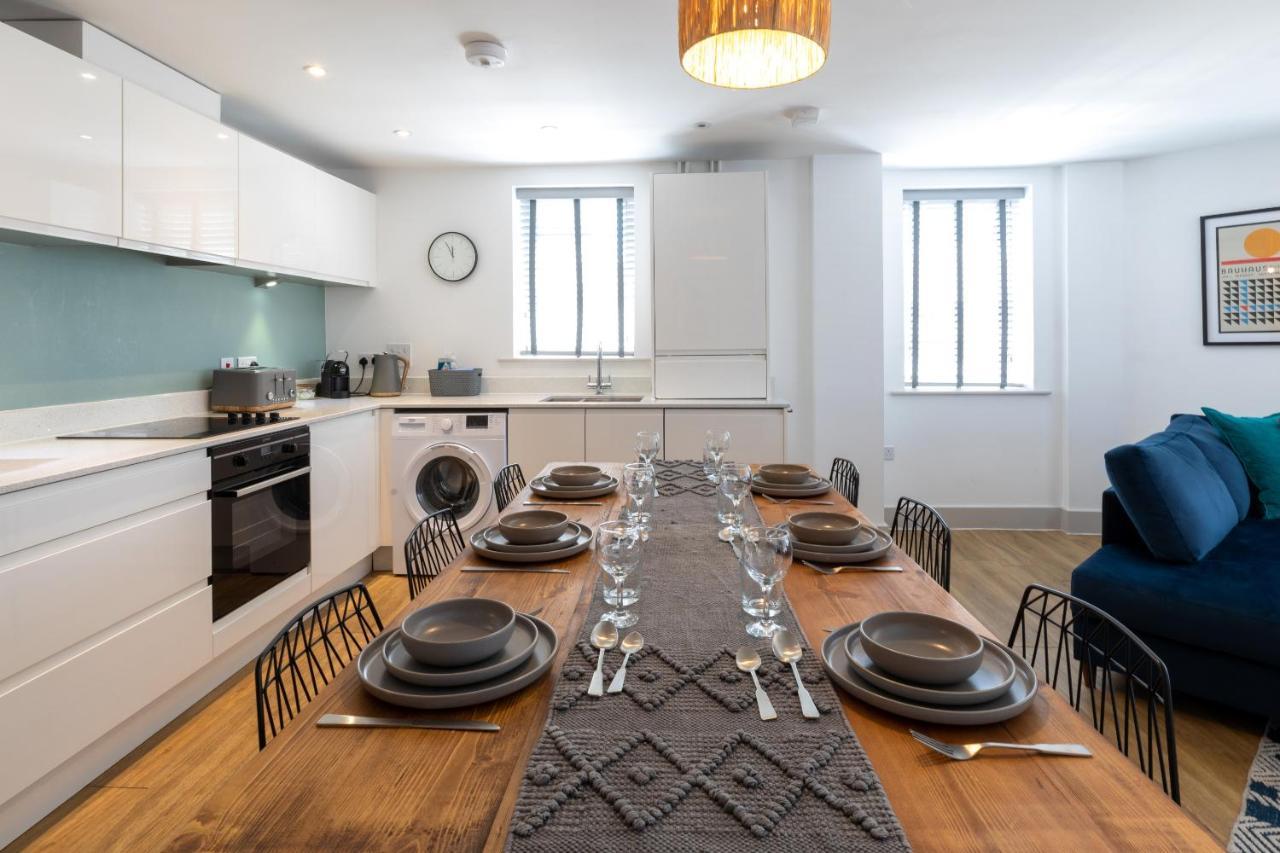 X-Large Two Bedroom & Two Bathroom Apartment With Free Evening Parking Southampton Ngoại thất bức ảnh