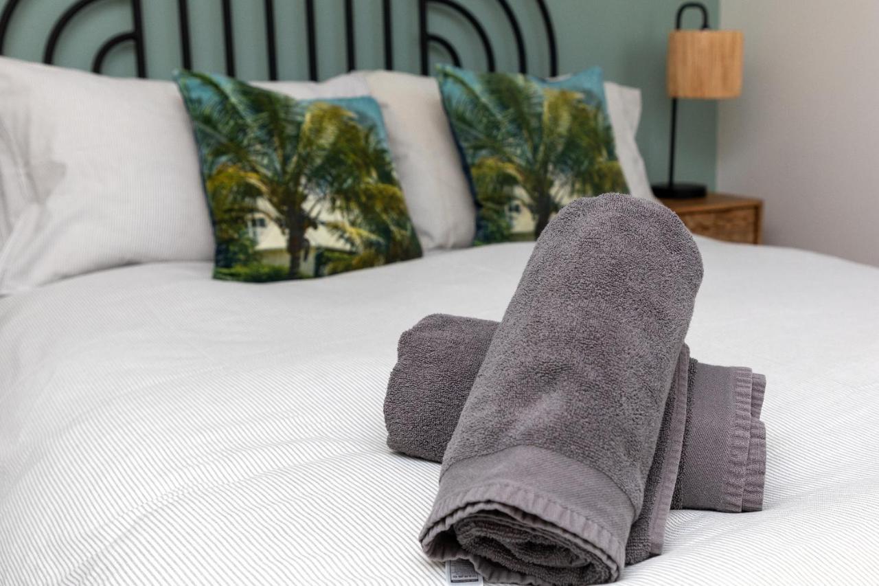 X-Large Two Bedroom & Two Bathroom Apartment With Free Evening Parking Southampton Ngoại thất bức ảnh